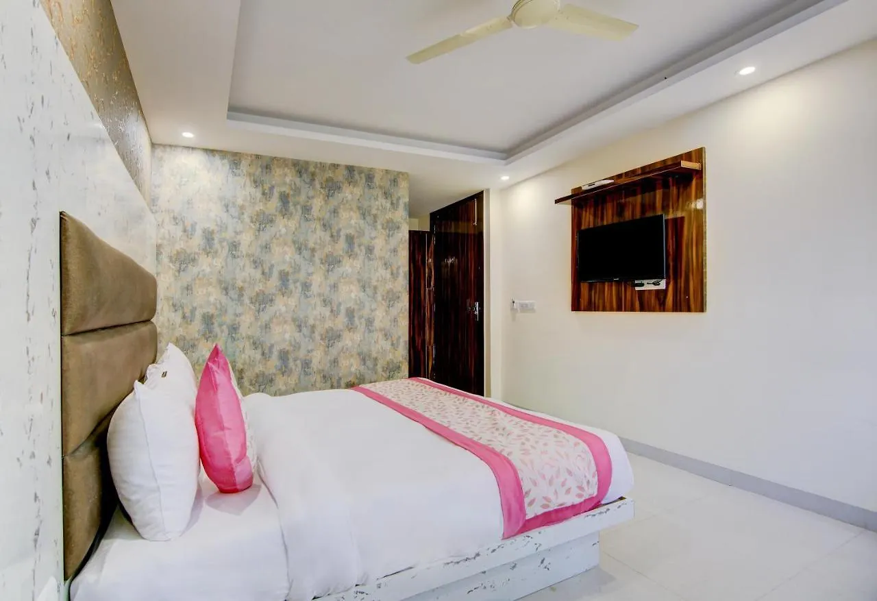 Hotel Capitol New Delhi