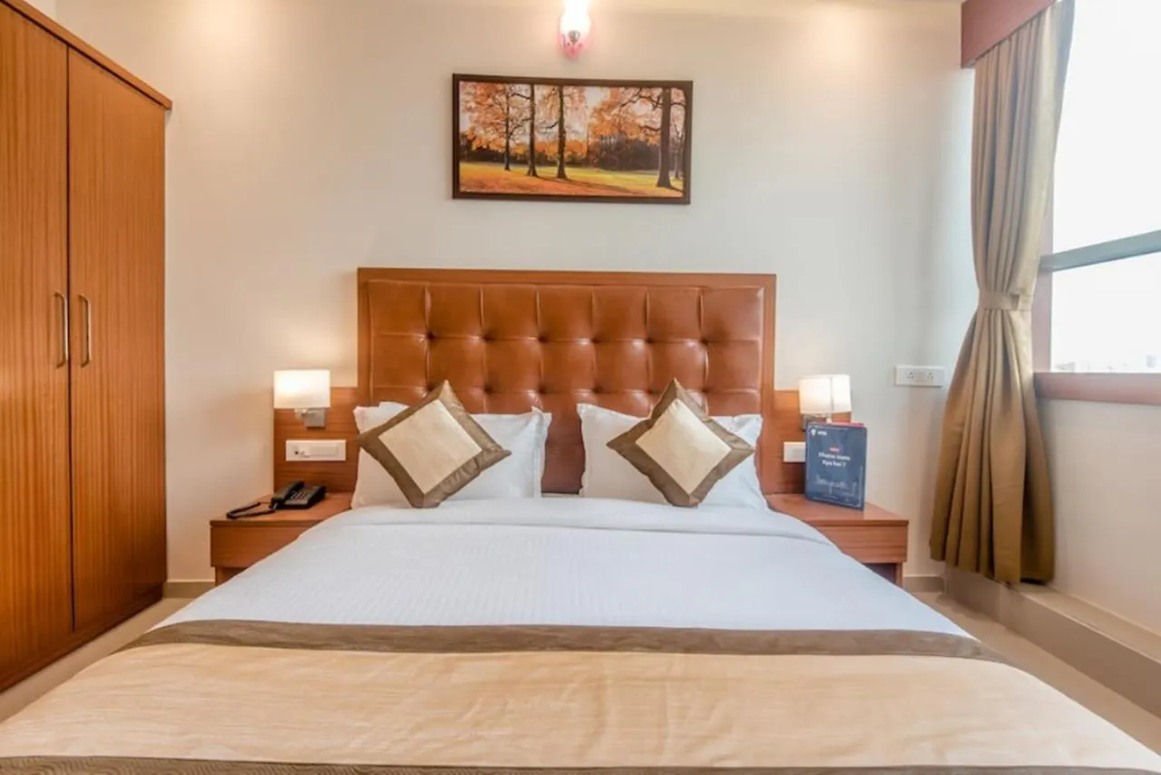 Hotel Capitol New Delhi 3*,
