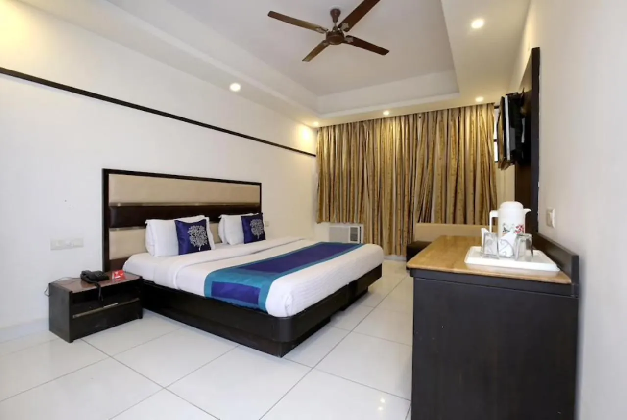Hotel Capitol New Delhi 3*,  India